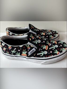 Vans Kids Black Slip-On Sneakers with Green Cactus Print Size 13C